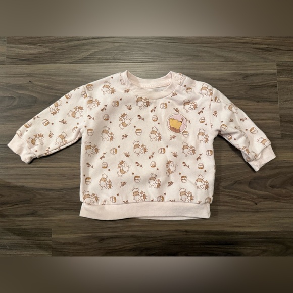 Disney Baby Winnie The Pooh Light Pink Sweatshirt with Cute Print size 6/9M - Picture 1 of 5